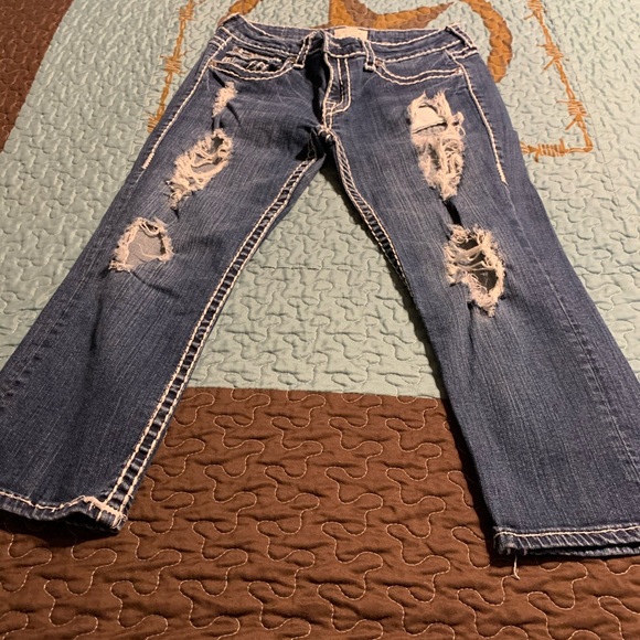 LA IDOL CAPRIS - Picture 1 of 1